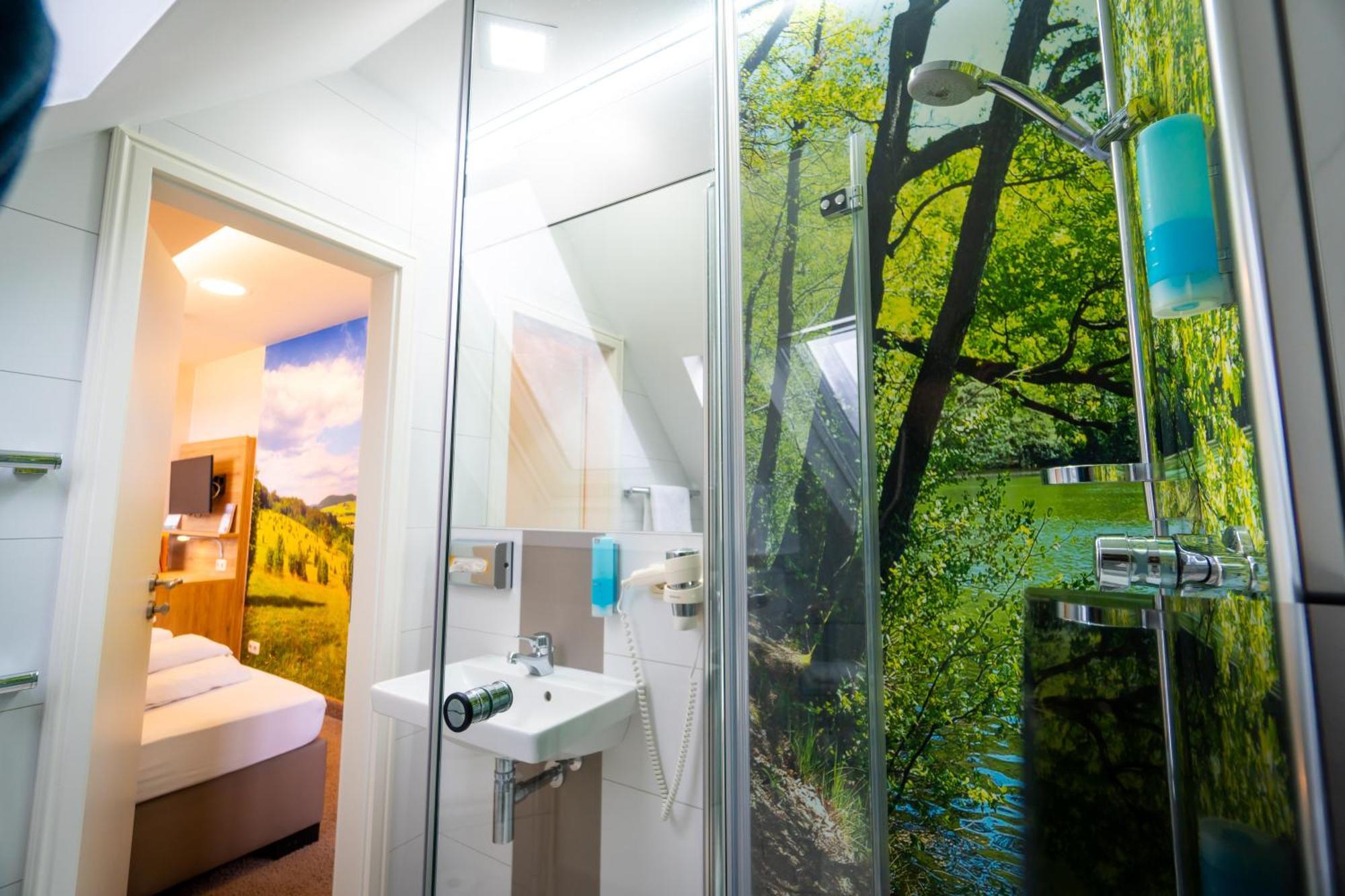 Landhotel Zur Gruenen Kutte Bernshausen Kültér fotó
