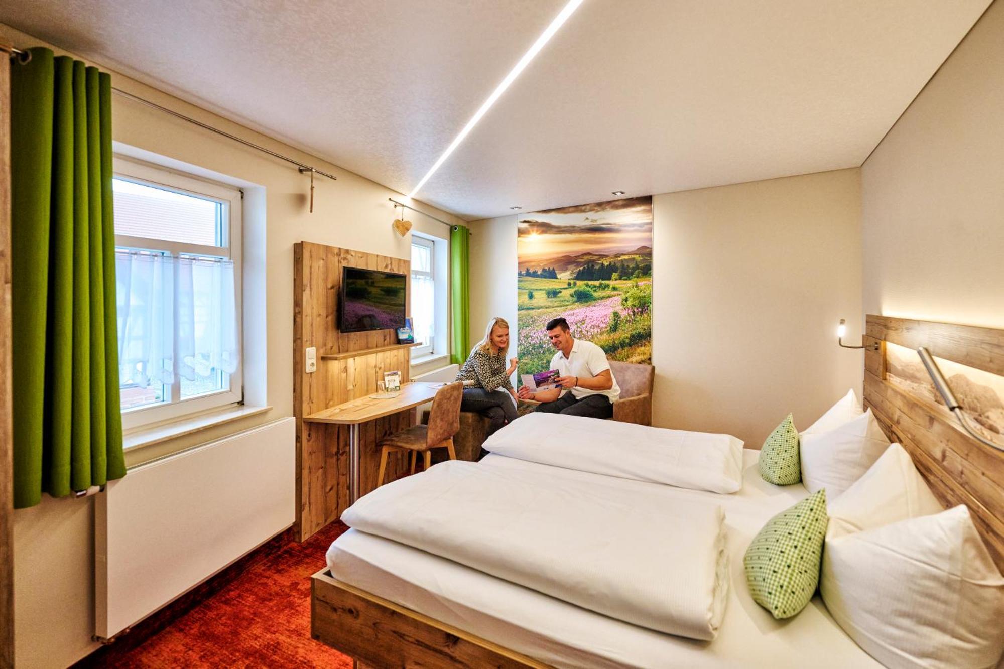 Landhotel Zur Gruenen Kutte Bernshausen Kültér fotó