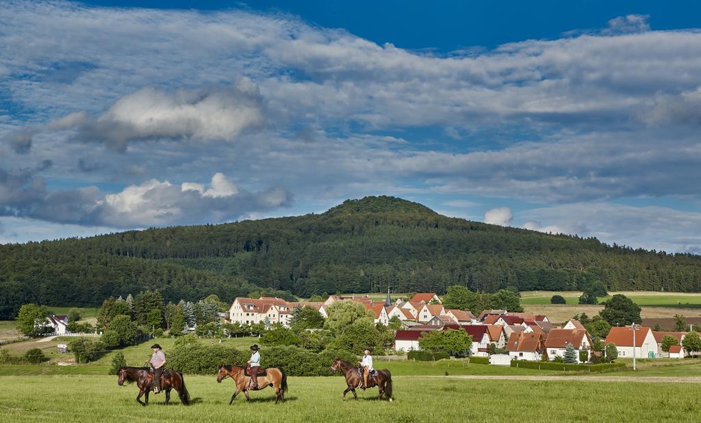 Landhotel Zur Gruenen Kutte Bernshausen Kültér fotó