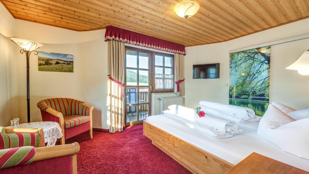 Landhotel Zur Gruenen Kutte Bernshausen Kültér fotó